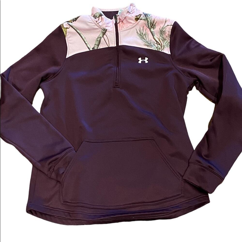 Under Armour & Realtree Quarter zip Womens size medium Burgundy/Pink